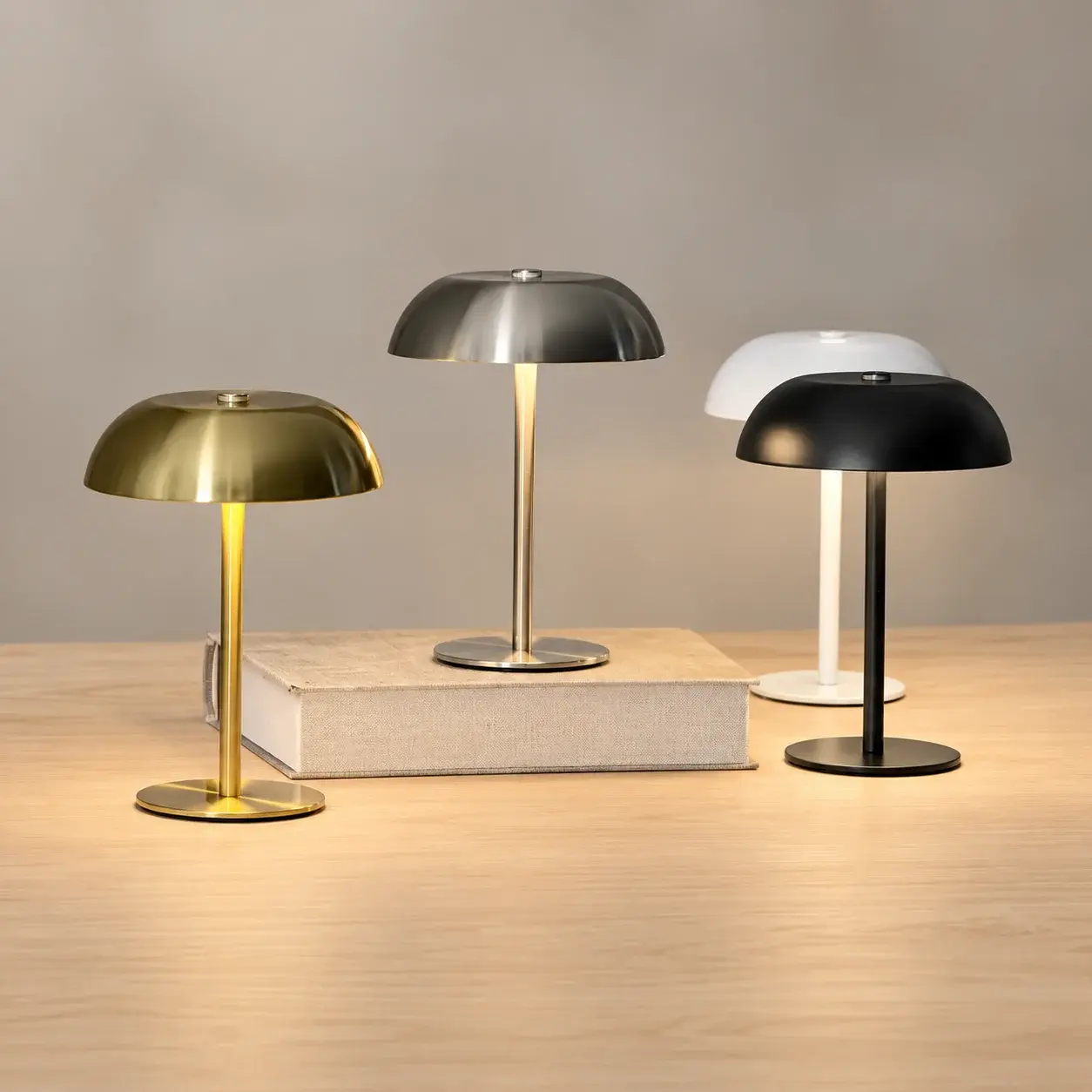 Lot de 2 Lampes de Bureau Modernes, Chargeur Sans Fil Intégré, Contrôle Tactile